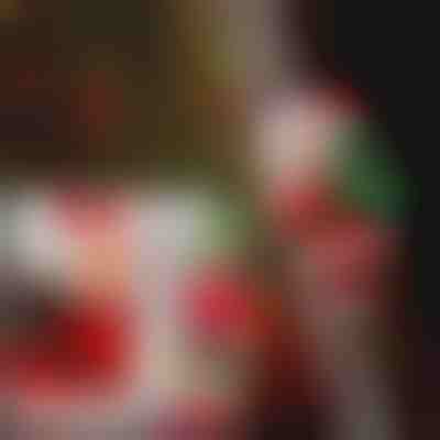 Leiterkletternder Weihnachtsmann | LADDERSANTA